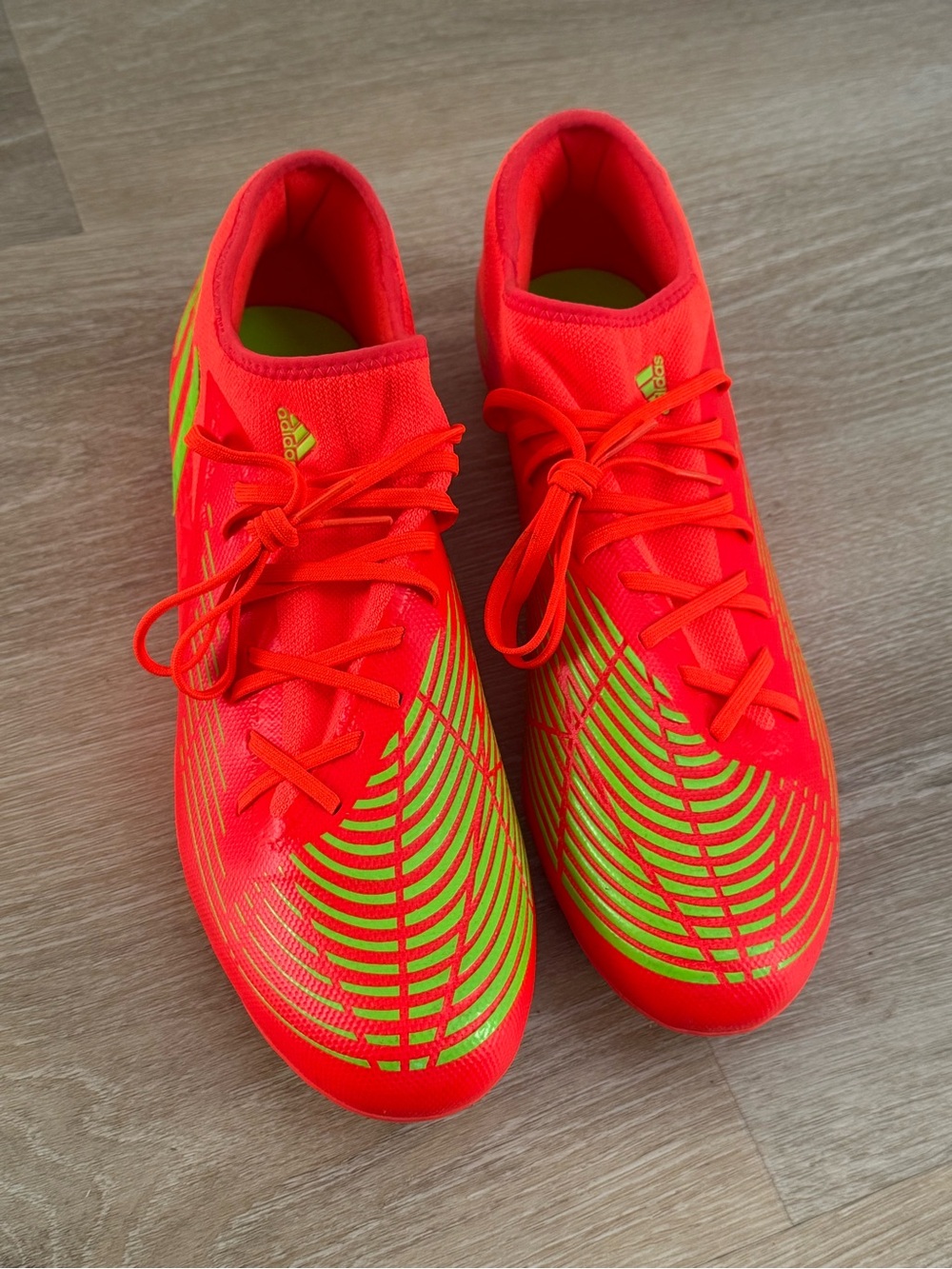 Adidas Predator Edge.3 FG Soccer Cleats Orange and Green NWOT in Size 13 Men’s